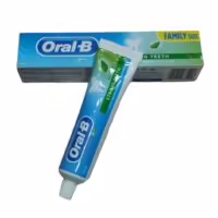 خمیر دندان اورال بی مدل STRONG TEETH حجم 140 گرم بسته 12 عددی