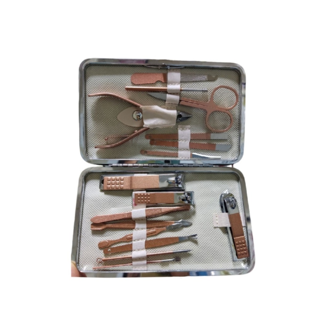 ست مانیکور پدیکور 16 تیکه بسته 6 عددی